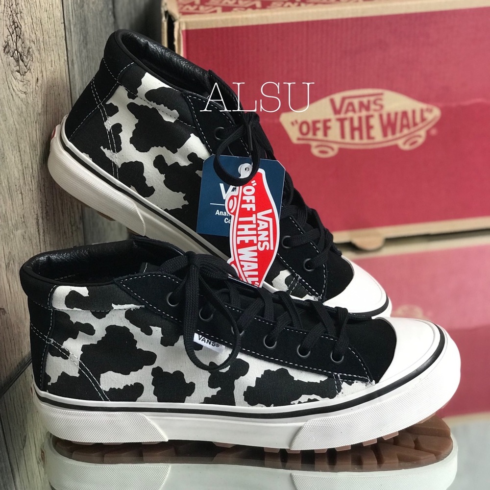 VANS STYLE 29 Mid DX Anaheim Factory Cow Black W - Picture 2 of 8